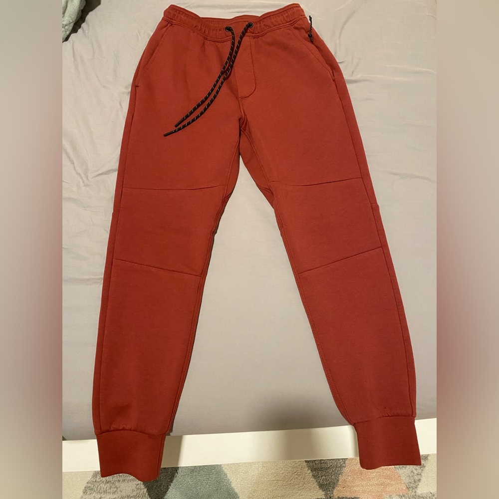 American Eagle Outfitters Sweatpants WILL BE DONATED BY JANUARY 26, 2024